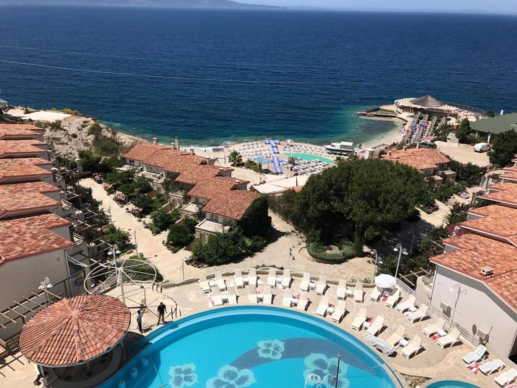 סרנדה Sunny Bay Apartments מראה חיצוני תמונה