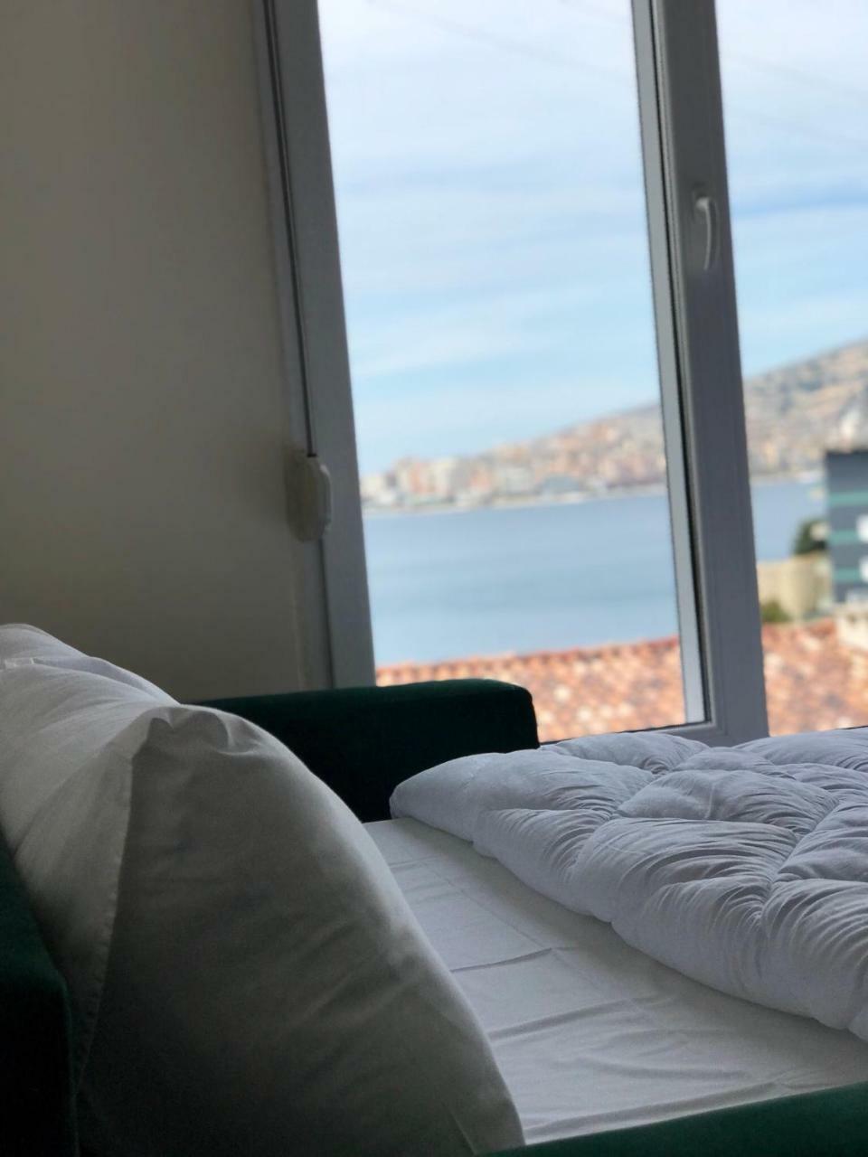 סרנדה Sunny Bay Apartments מראה חיצוני תמונה