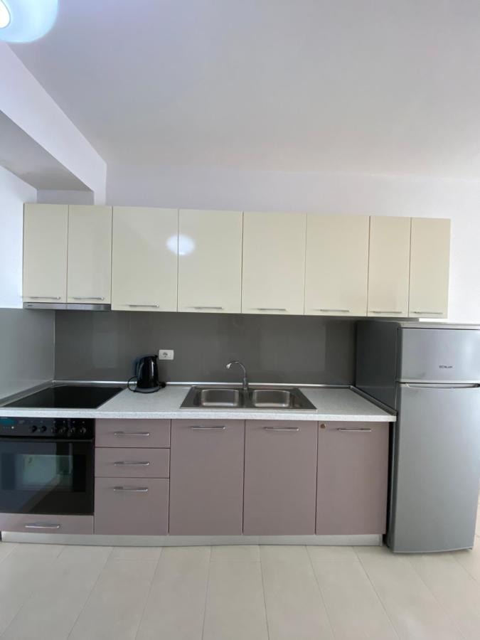 סרנדה Sunny Bay Apartments מראה חיצוני תמונה